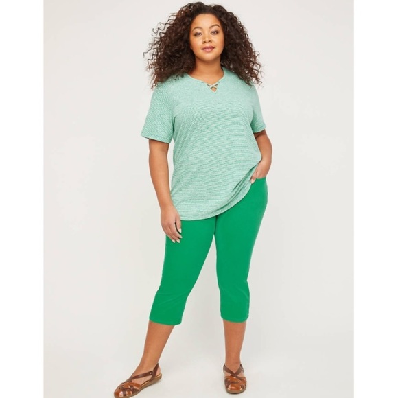 New Womens Plus Size Denim Capri’s Green - Picture 3 of 11